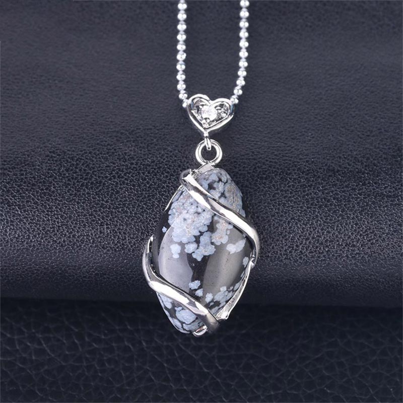 Collana con ciondolo in pietra di cristallo naturale con motivo a marquise Buddha Stones - Image 29