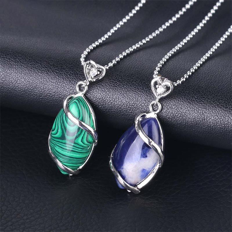 Collana con ciondolo in pietra di cristallo naturale con motivo a marquise Buddha Stones - Image 33
