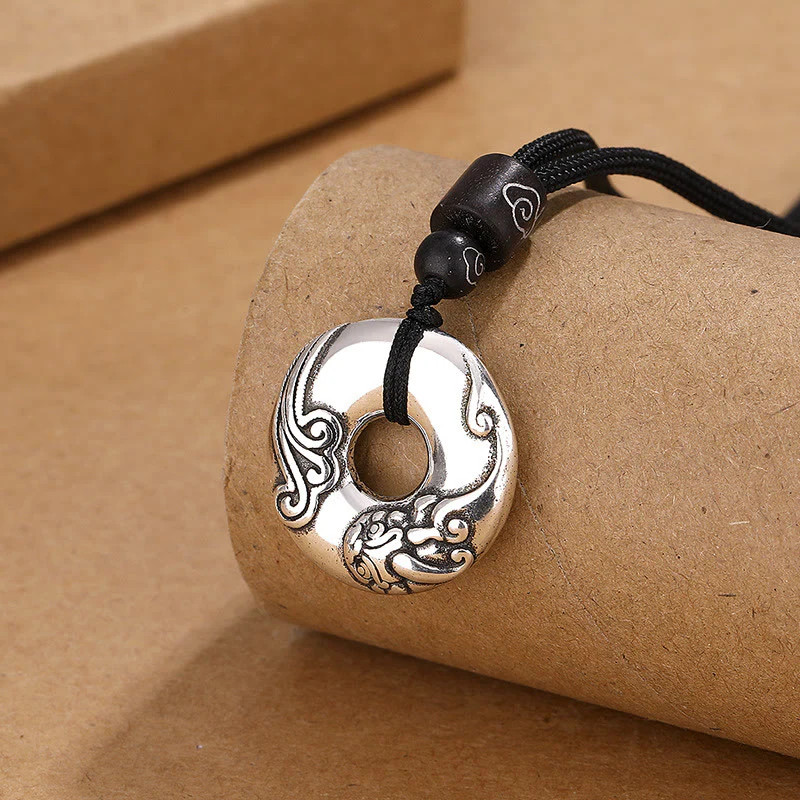 Collana con ciondolo in rame con fibbia della pace PiXiu Buddha Stones - Image 2