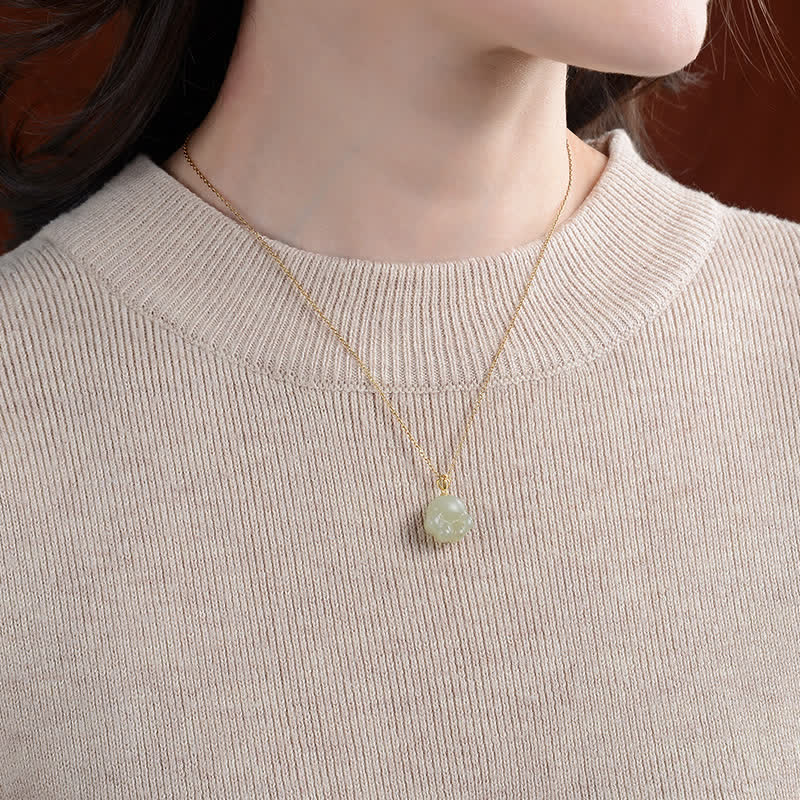 Collana con ciondolo portafortuna a forma di zampa di gatto carino in argento sterling 925 con giada bianca Hetian - Image 3