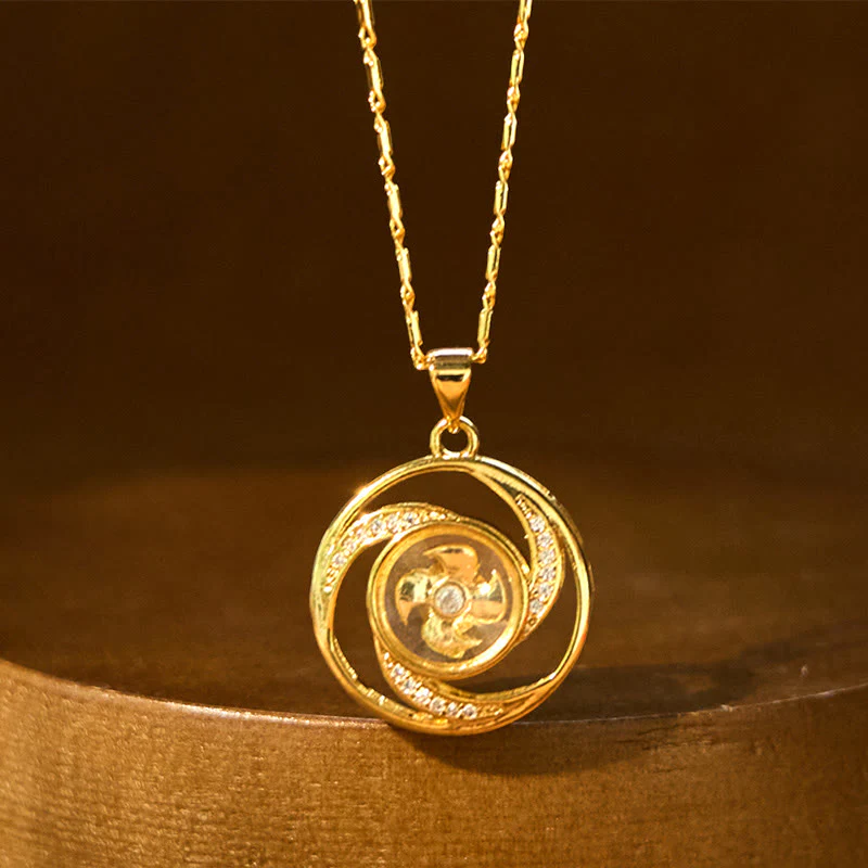 Collana con ciondolo portafortuna girevole a forma di mulino a vento in ottone placcato oro Buddha Stones - Image 10