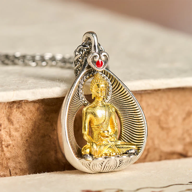 Collana con ciondolo portafortuna in argento placcato rame con catena a maglie, Buddha Stones Shakyamuni, Tara Verde e Pietre del Buddha - Image 9