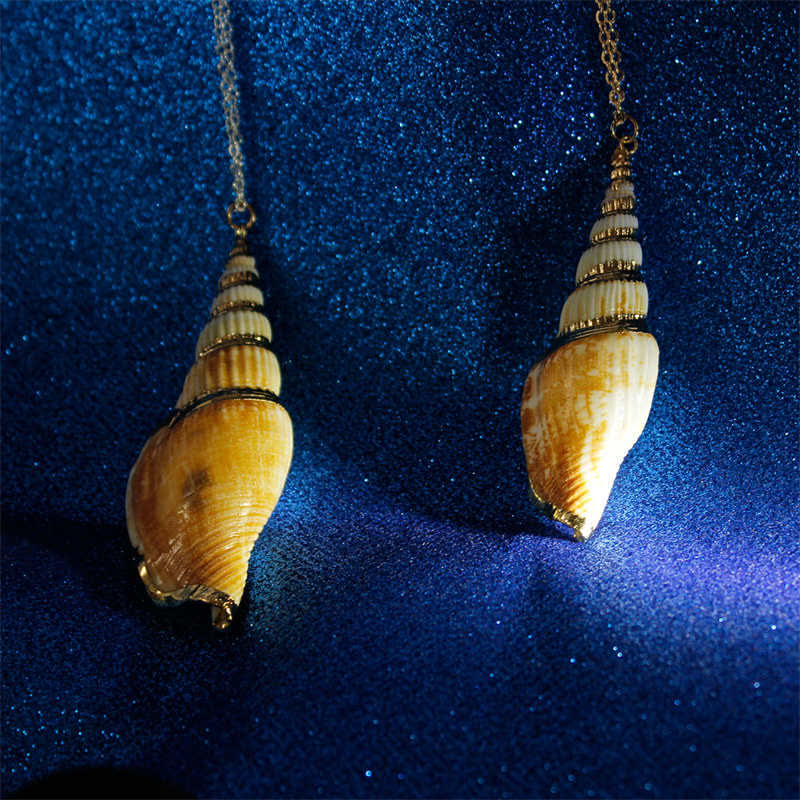 Collana con ciondolo portafortuna in conchiglia naturale Shankha Conch Shell - Image 14