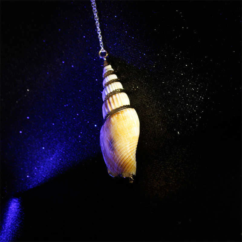 Collana con ciondolo portafortuna in conchiglia naturale Shankha Conch Shell - Image 9