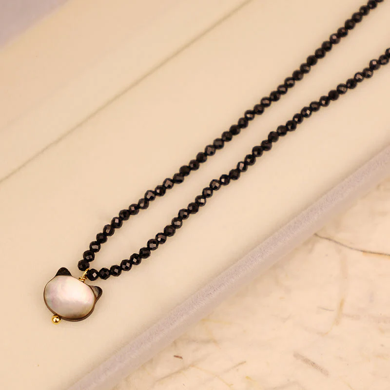 Collana girocollo con ciondolo a forma di gatto carino e spinello nero Buddha Stones - Image 14