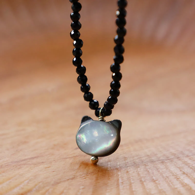 Collana girocollo con ciondolo a forma di gatto carino e spinello nero Buddha Stones - Image 2