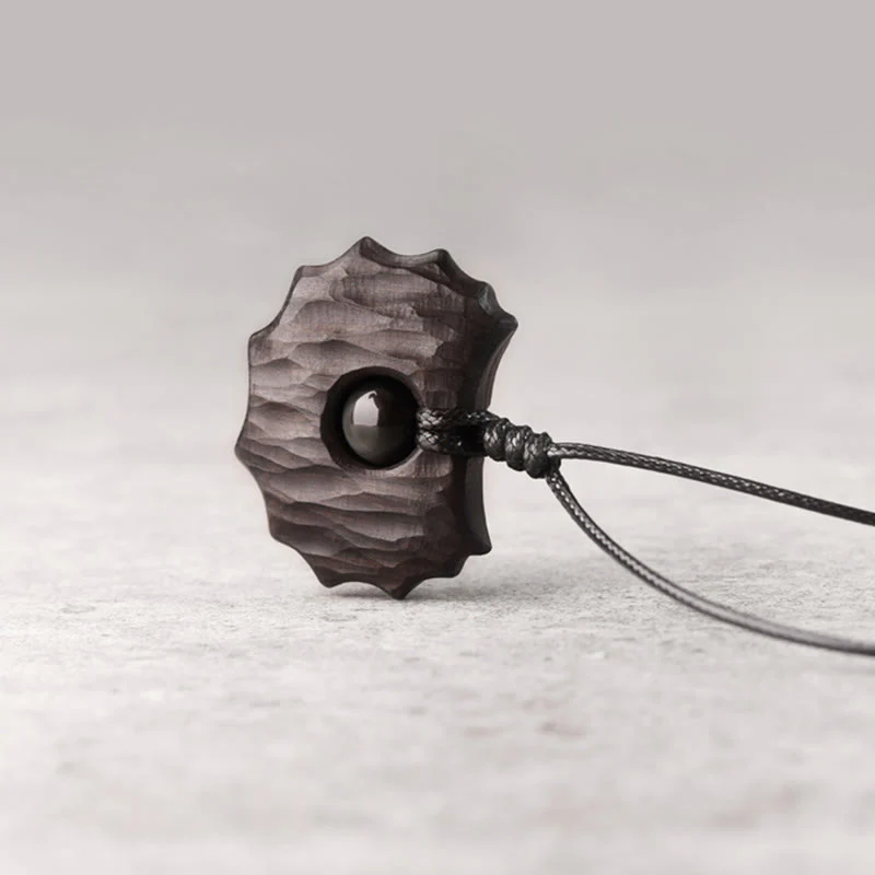 Collana pendente Buddha Stones in legno di ebano e ossidiana di forma irregolare, pace e calma - Image 3