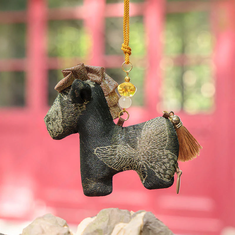 Decorazione da appendere con ricamo a nappa in corda rossa, motivo Buddha Stones Year of the Horse - Image 10
