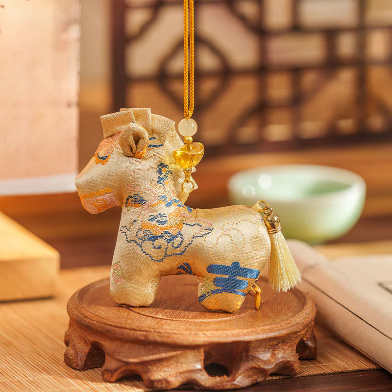 Decorazione da appendere con ricamo a nappa in corda rossa, motivo Buddha Stones Year of the Horse - Image 13