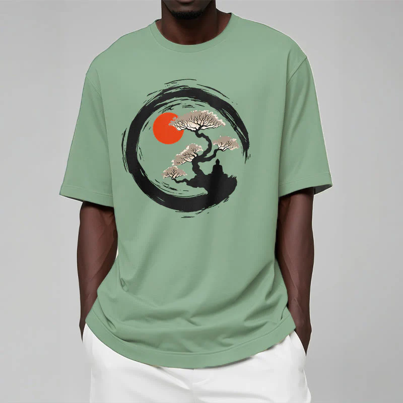 Maglietta Buddha Stones Red Sun Pine Zen Circle Meditazione Buddha Tee - Image 32