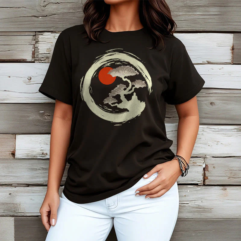Maglietta Buddha Stones Red Sun Pine Zen Circle Meditazione Buddha Tee - Image 4