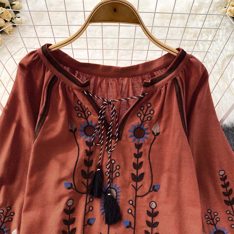 Maglietta casual da donna in cotone e lino con scollo rotondo e motivo a fiori e foglie con ricamo Buddha Stones - Image 19