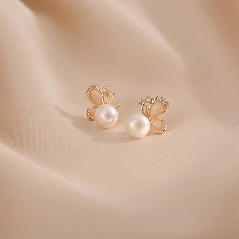 Orecchini a Buddha Stones placcati oro 18k con perle e farfalle, amore e libertà - Image 8