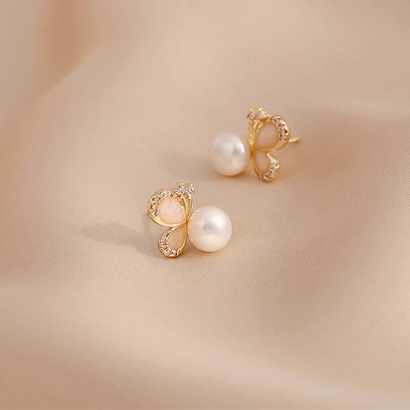 Orecchini a Buddha Stones placcati oro 18k con perle e farfalle, amore e libertà - Image 9