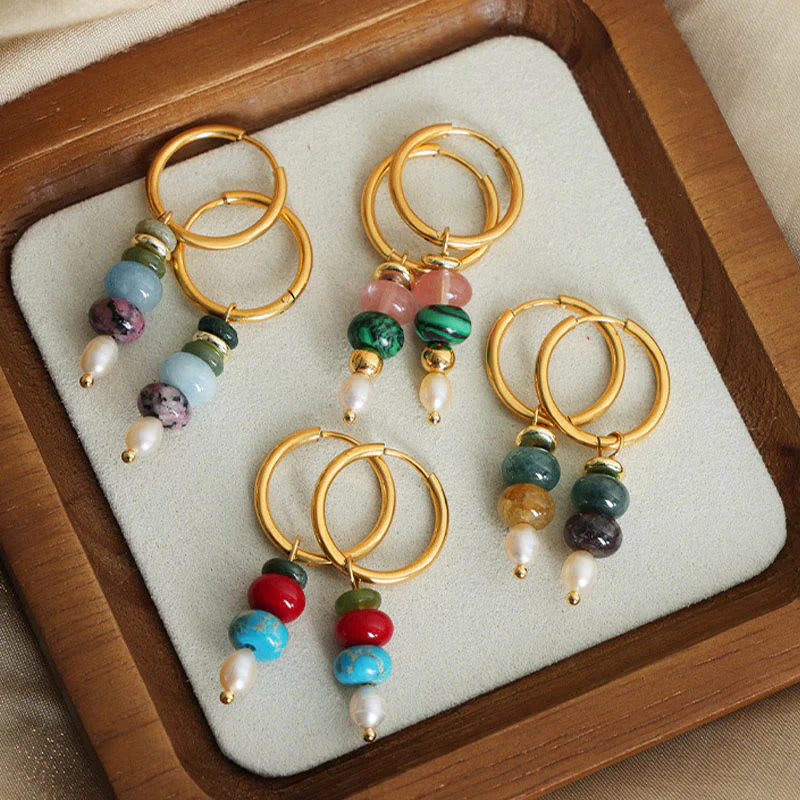 Orecchini in acciaio al titanio con perle di agata rossa naturale, design in pietra tibetana Marnyi di Buddha Stones - Image 10