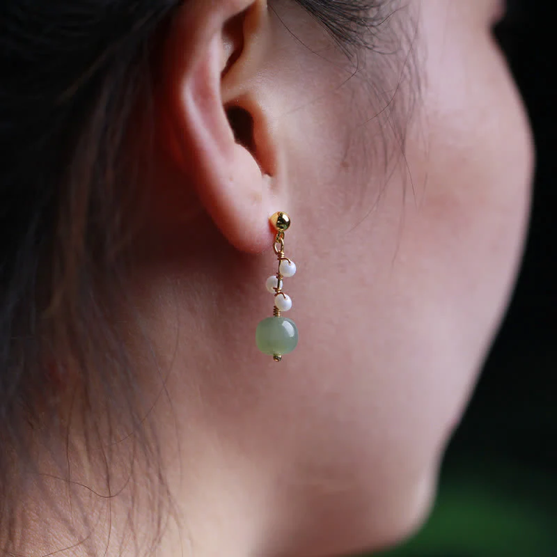 Orecchini pendenti con motivo floreale in giada Hetian placcati in oro 14K - Image 8