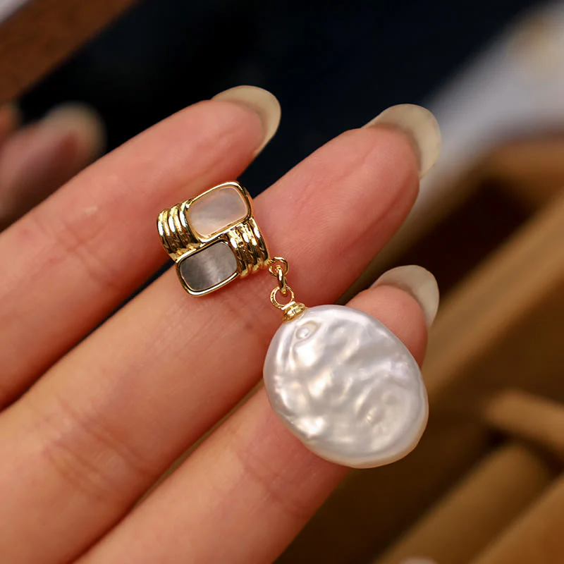 Orecchini pendenti con perle barocche naturali placcate in oro e argento sterling 925 Buddha Stones - Image 9