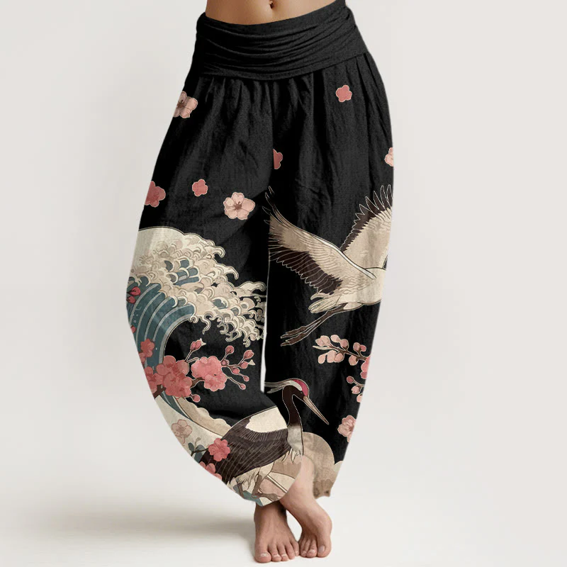 Pantaloni harem da donna con elastico in vita, in puro Buddha Stones , con gru e fiori di pesco e oceano - Image 6