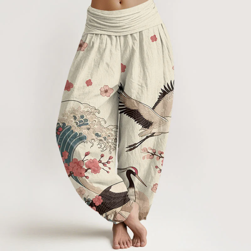 Pantaloni harem da donna con elastico in vita, in puro Buddha Stones , con gru e fiori di pesco e oceano - Image 9