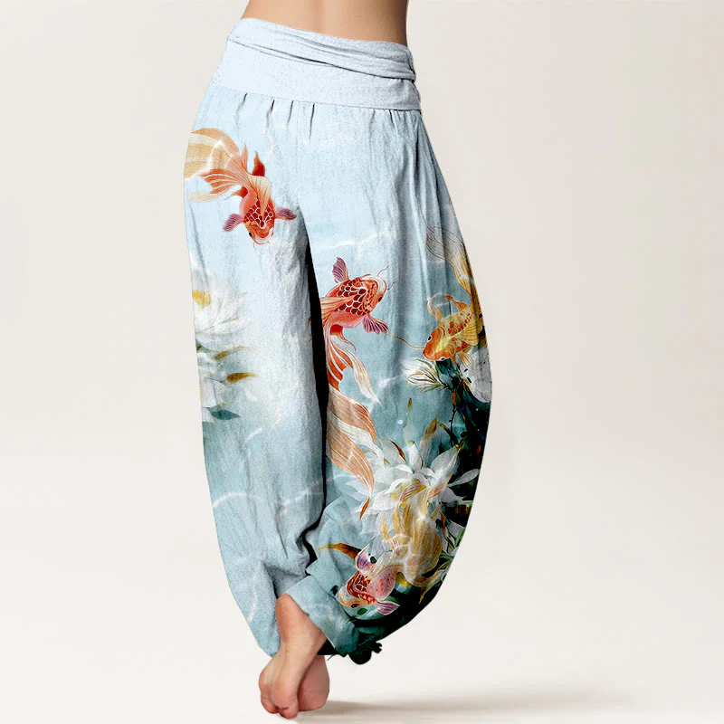 Pantaloni harem da donna con elastico in vita, in puro cotone chiaro, con motivo a fiori di loto e pesci koi, Buddha Stones - Image 2