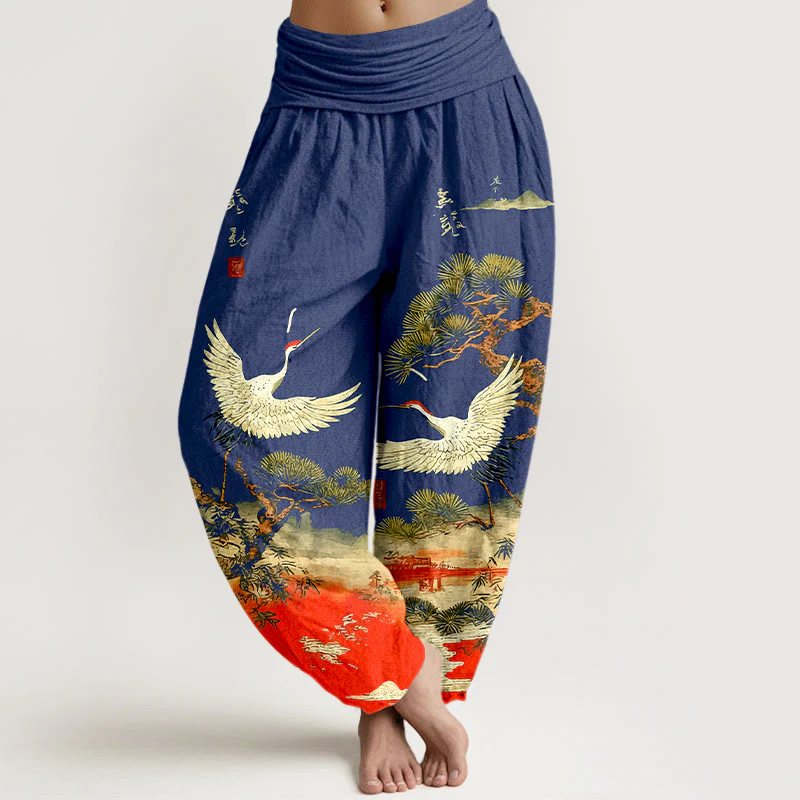 Pantaloni harem da donna con elastico in vita, in puro cotone, con motivo a gru e pino, modello Buddha Stones - Image 9