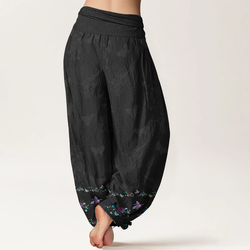 Pantaloni harem da donna con elastico in vita, modello Buddha Stones in puro cotone, gambe disposte in modo ordinato, motivo a farfalla e fiori d'erba - Image 2