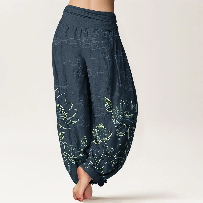 Pantaloni harem da donna con elastico in vita, modello conciso di fiori di loto, foglie, baccelli, boccioli e nuvole, in puro cotone, motivo Buddha Stones - Image 7