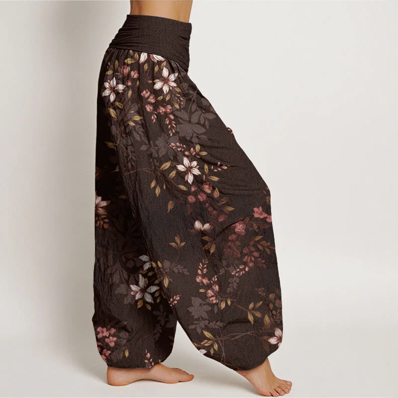 Pantaloni harem da donna con elastico in vita, in cotone, con piccoli fiori bianchi e foglie verdi, motivo Buddha Stones - Image 10