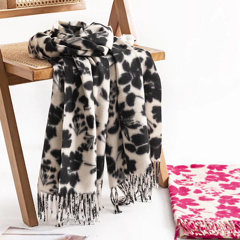Scialle con stampa di nappe, in morbido e caldo tessuto a maglia, per autunno e inverno, con Buddha Stones e fiori di rosa tibetani