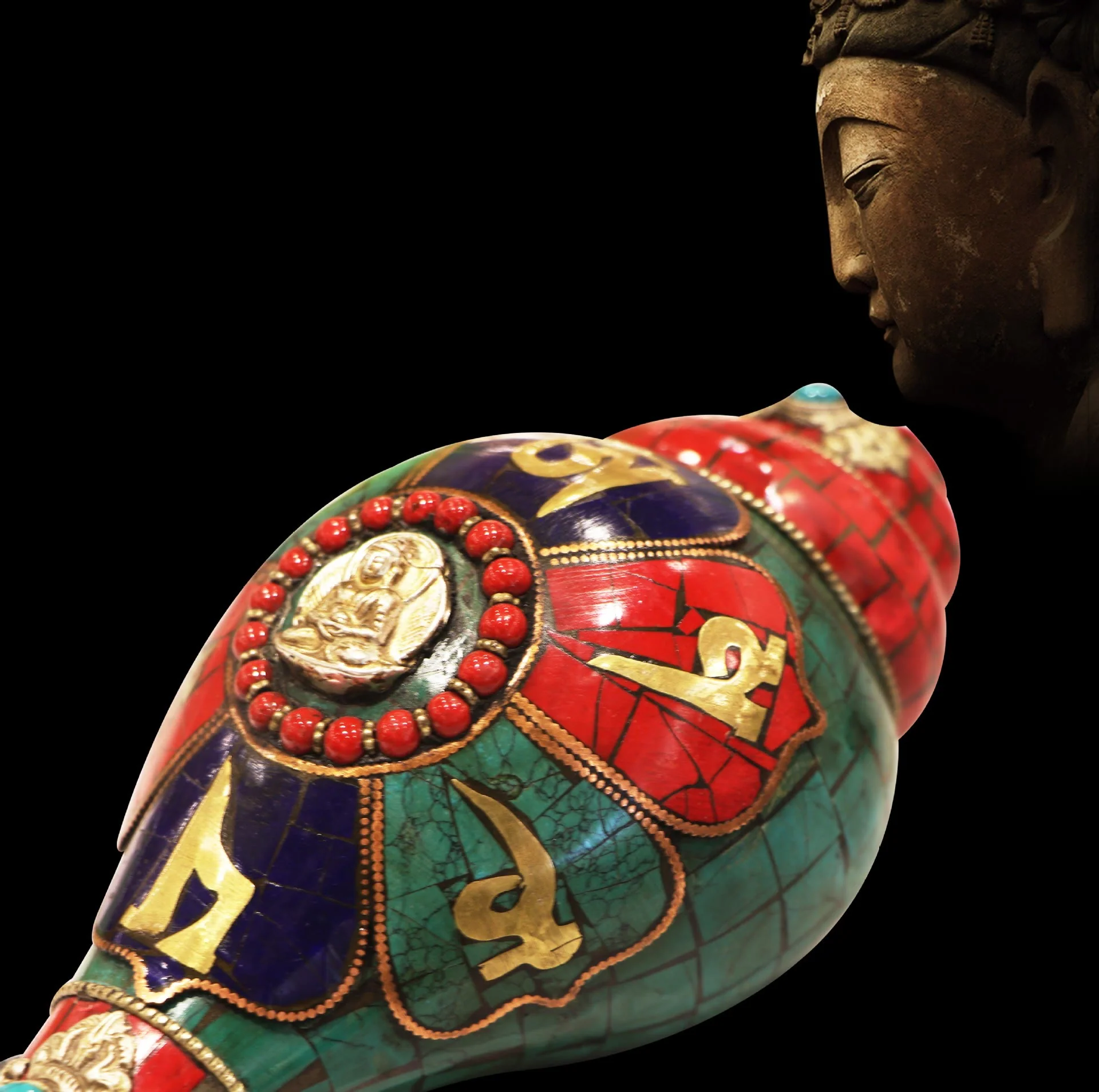 Shankha tibetano fatto a mano Om Mani Padme Hum Buddha Conch Shell Decorazione fortunata - Image 3