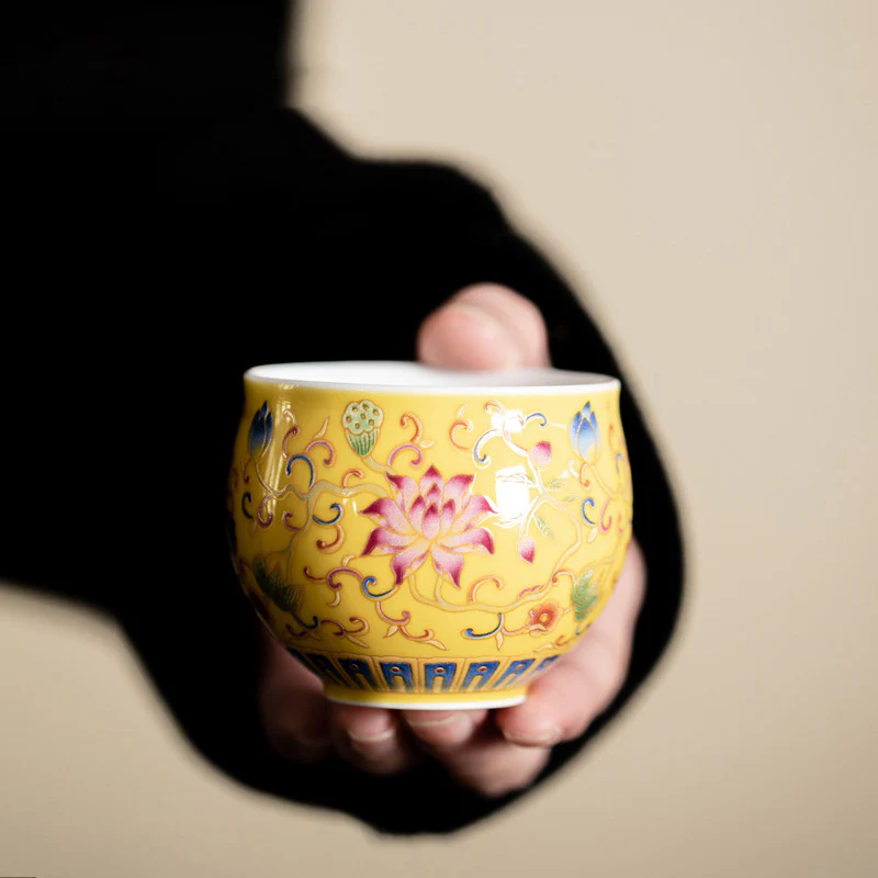 Tazza da tè in ceramica con motivo a baccello di fiore di loto Buddha Stones Kung Fu Tea Cup 80ml - Image 2
